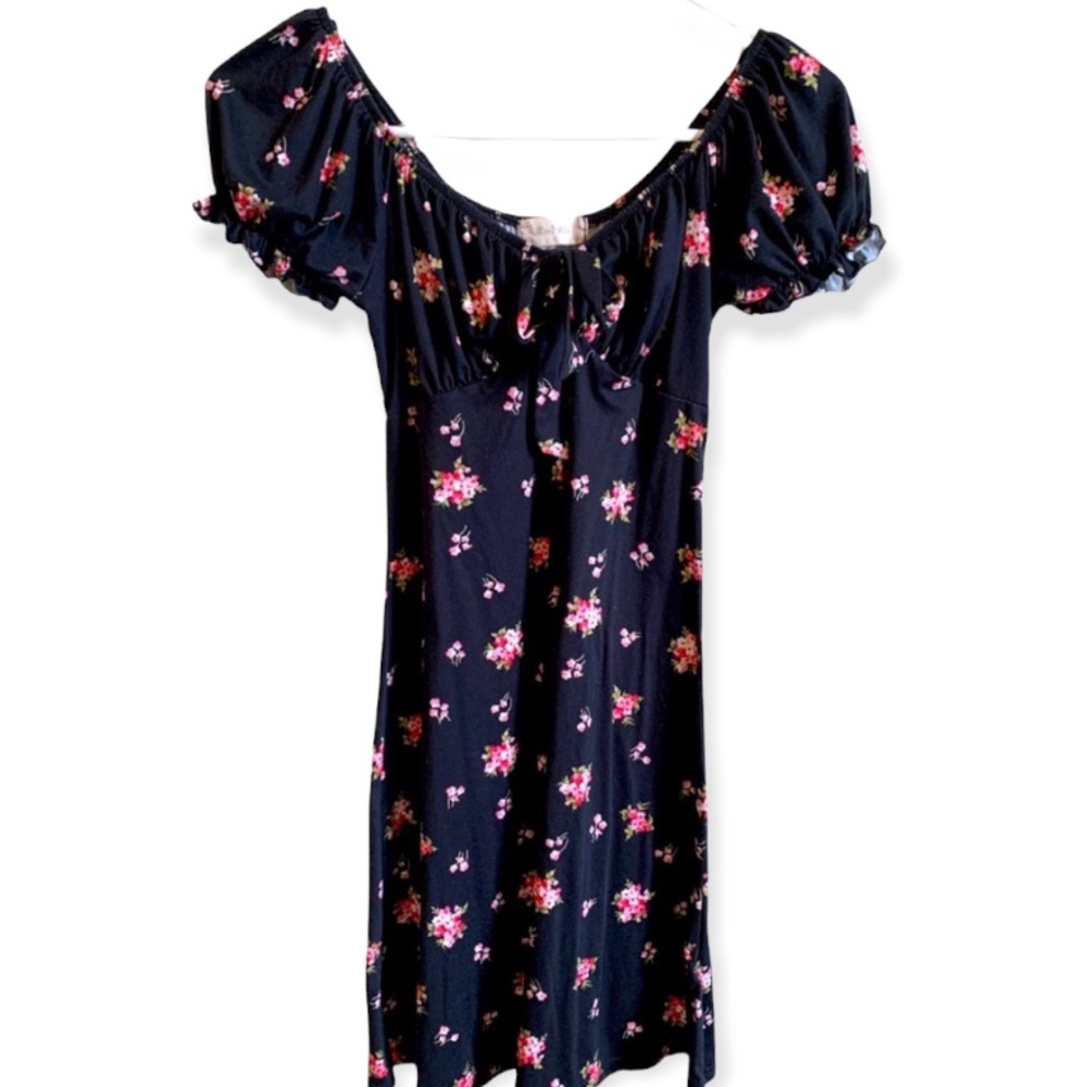 🖤 Altar’d State Floral Dress-NWOT
